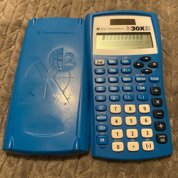 Texas Instruments Calculator TI-30X11S Sealed - Picture 3 of 7